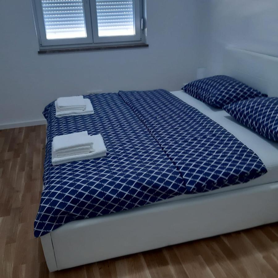 Apartman San ポスシエ エクステリア 写真
