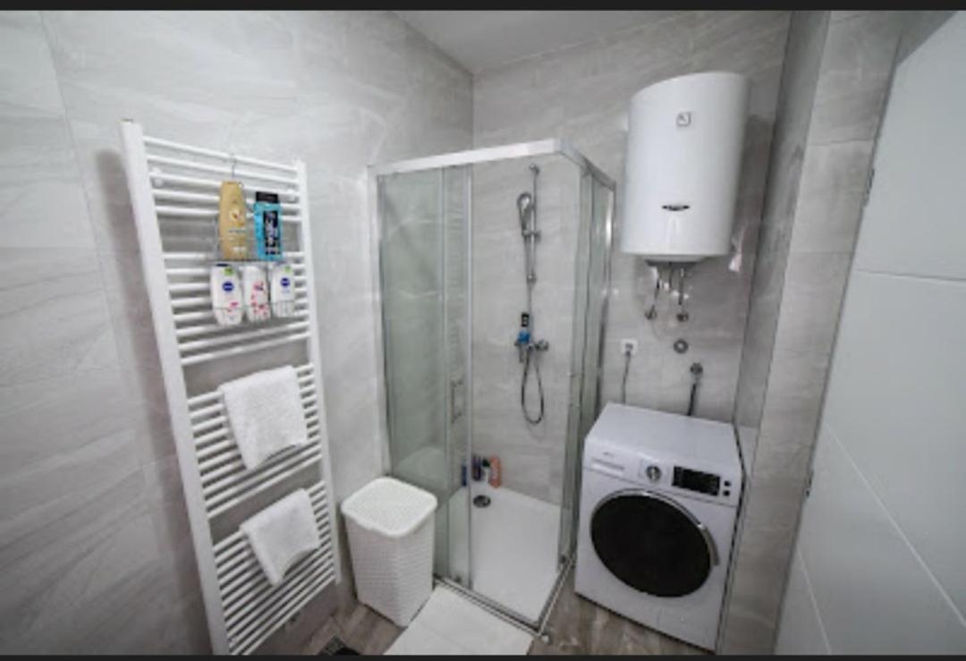 Apartman San ポスシエ エクステリア 写真