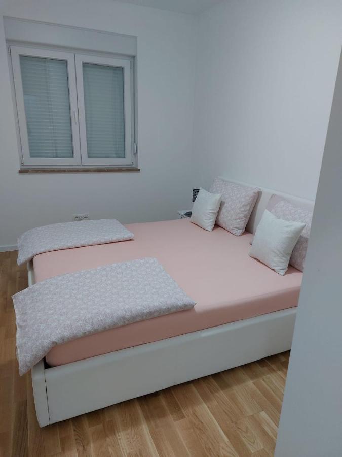 Apartman San ポスシエ エクステリア 写真
